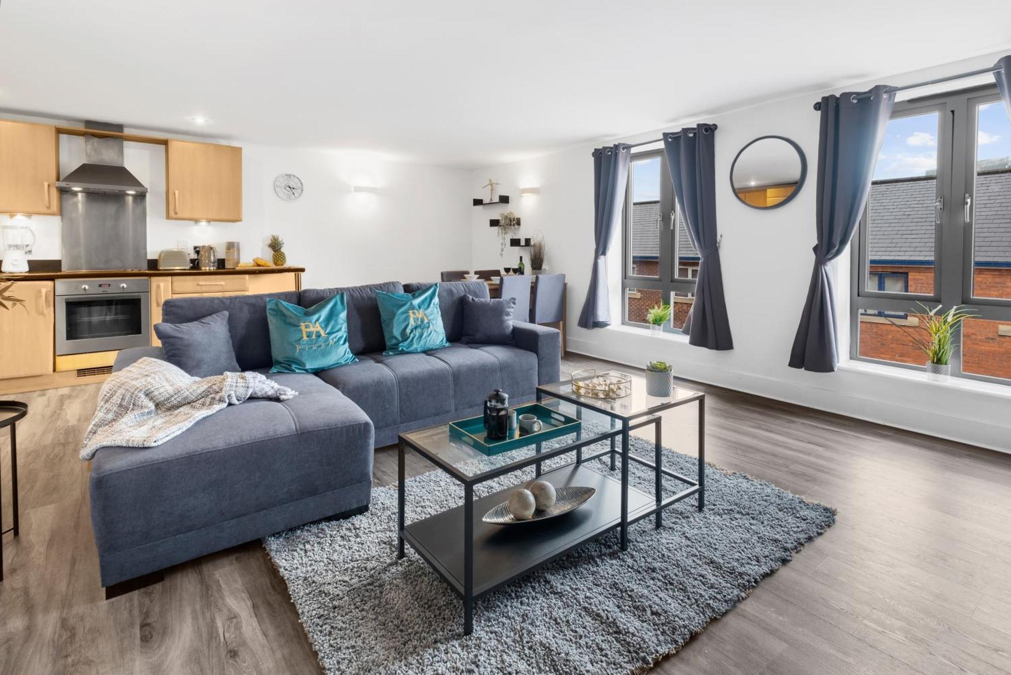 Pluxa Globe - Spacious Apartment In Jq With Parking Бирмингам Екстериор снимка