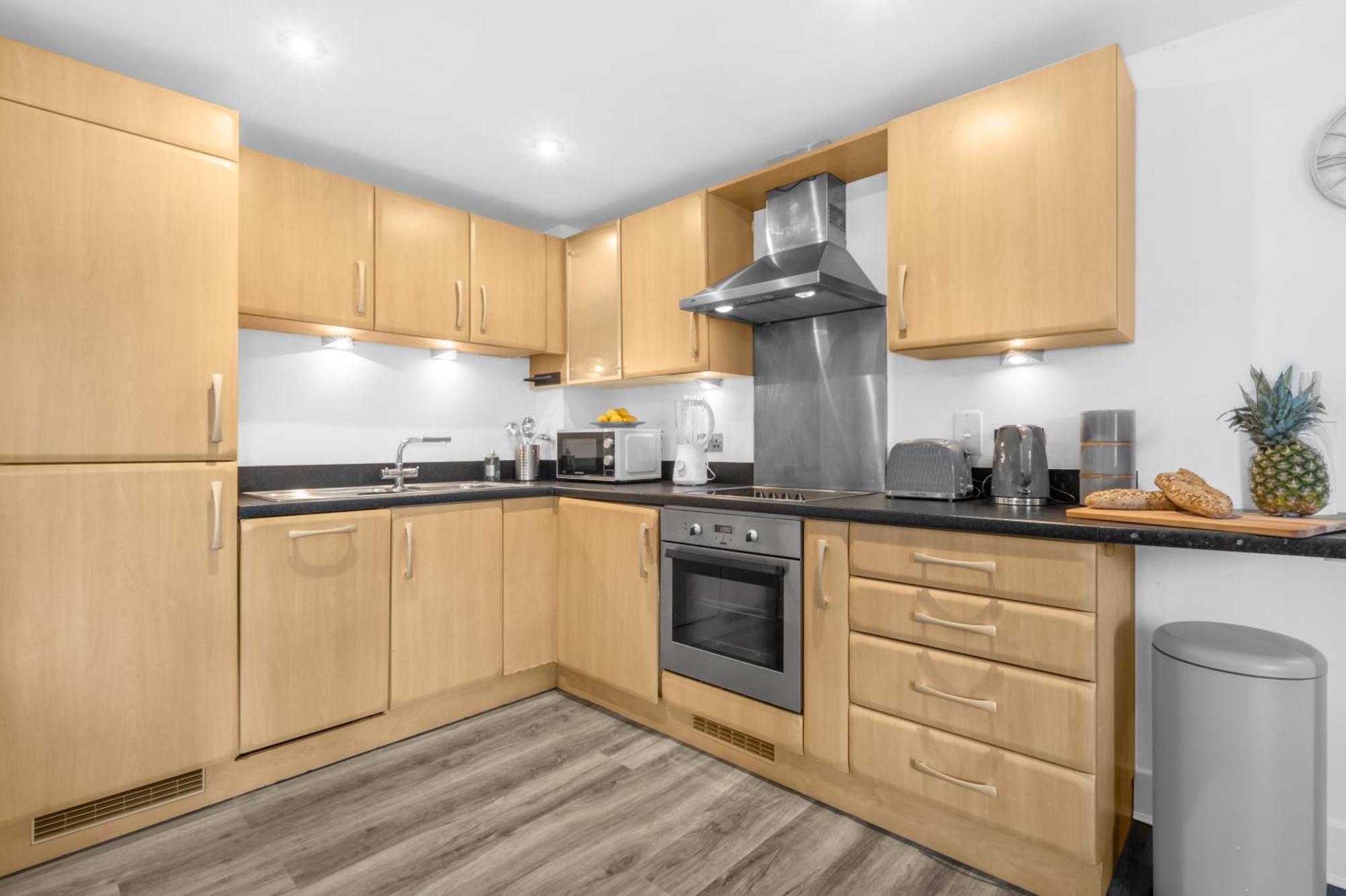 Pluxa Globe - Spacious Apartment In Jq With Parking Бирмингам Екстериор снимка