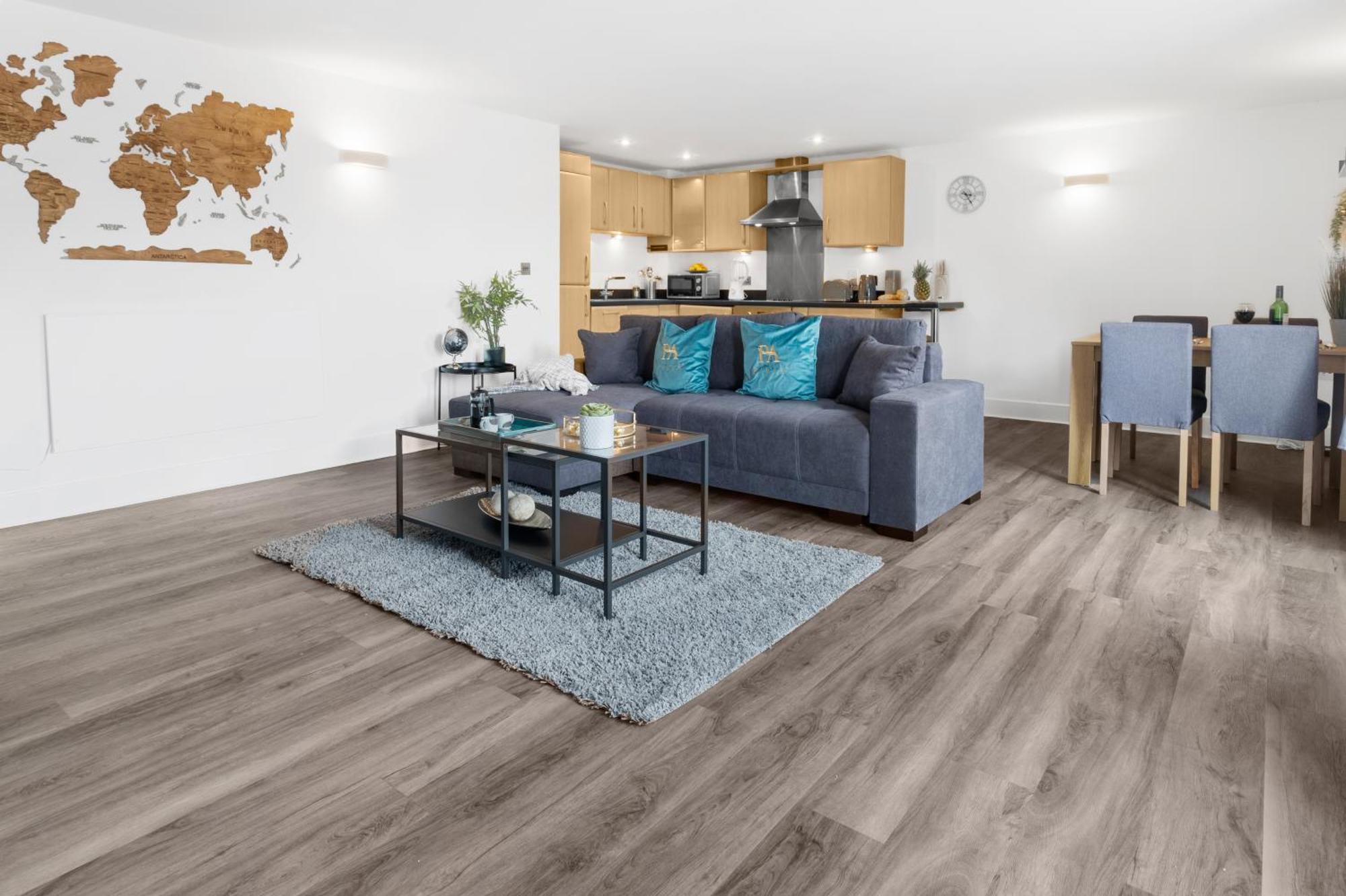 Pluxa Globe - Spacious Apartment In Jq With Parking Бирмингам Екстериор снимка